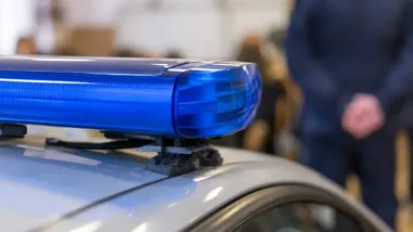 Policjant w wałbrzyskiej szkole ostrzegał przed pułapkami sieci