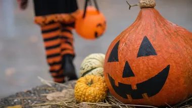 Halloween na basenie w Wałbrzychu. Atrakcje bez dopłat do biletu