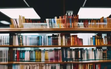 Wielkanocne rękodzieło w Bibliotece pod Atlantami - warsztaty dla rodzin i seniorów.