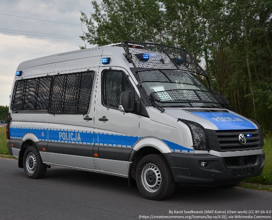 Policja Wałbrzych: Policjant odwiedził dzieci na półkolonii