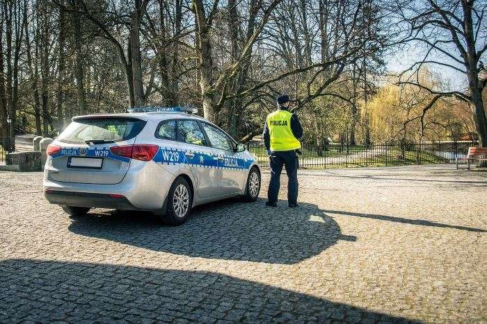 Policja Wałbrzych zatrzymała kierowcę z zakazem sądowym