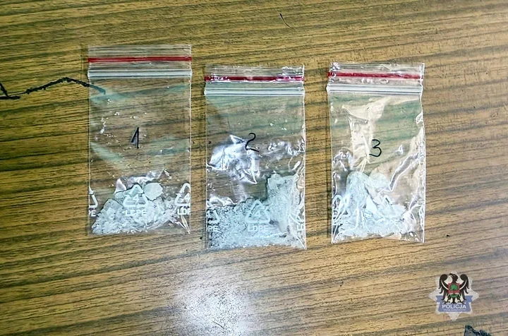 Metamfetamina i marihuana podczas kontroli na Sobięcinie. Dwóch zatrzymanych
