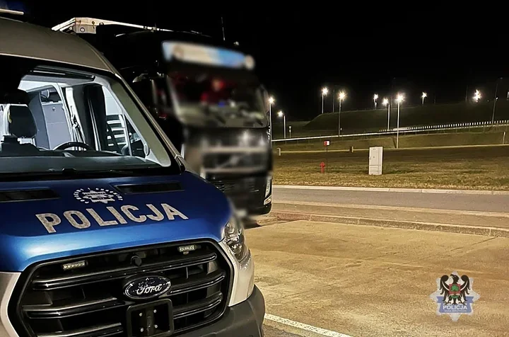 Magnes oszukał tachograf tylko na chwilę - 44-latek wpadł na S3