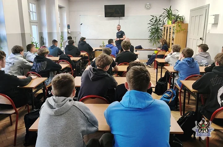 Policjant z Wałbrzycha odmienia spojrzenie na granice młodzieńczej bezkarności