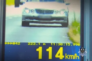 64 km/h za szybko na obwodnicy Wałbrzycha. 50-latka straciła prawo jazdy