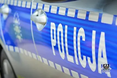 Opaska SOS uruchomiona w nocy. 95-latek leżał na podłodze