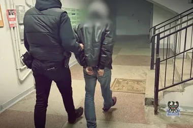 Marihuana przy 40-latku na pl. Magistrackim. Zatrzymali go policjanci