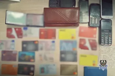 Ochrona zgłosiła kradzież w markecie. 44-latka zatrzymana