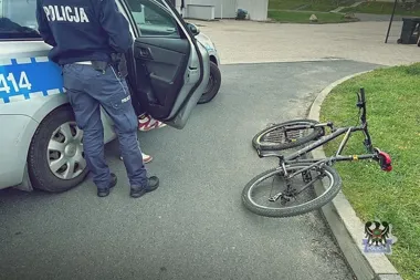 Blisko promil na rowerze. Policjantki zatrzymały 32-latka na Podzamczu