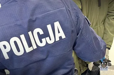 Ranny kurs po cudze mienie skończył się dla 51-latka serią zarzutów