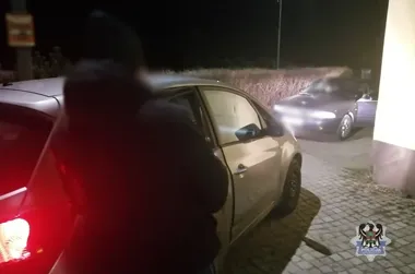 Trzeźwa kontrola w Borównie - jeden kierowca wpadł bez prawa jazdy