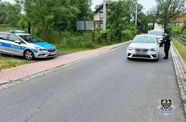 187 kierowców i ani jednego pijanego - taki wynik dał poranek w Szczawnie-Zdroju