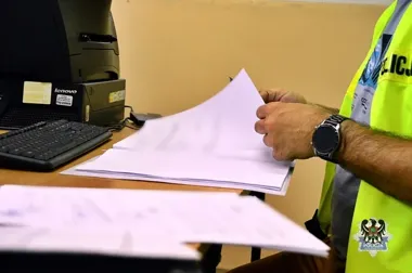 Kolejny zarzut w sprawie fikcyjnych faktur - wałbrzyszanin w śledztwie