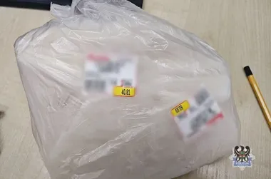 Przekleił kody w markecie na Podzamczu - zapłacił mniej, wpadł na komisariacie