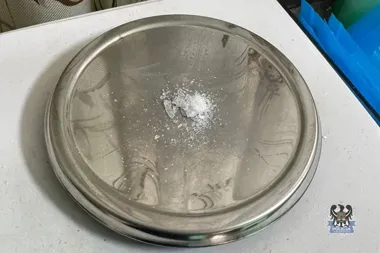 Złapany na kradzieży w Podzamczu - przy mężczyźnie woreczek z metamfetaminą