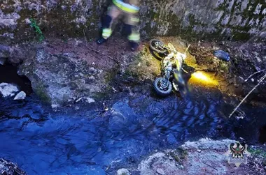 Motocykl wjechał do rzeki - 40-latka miała 1,52 promila